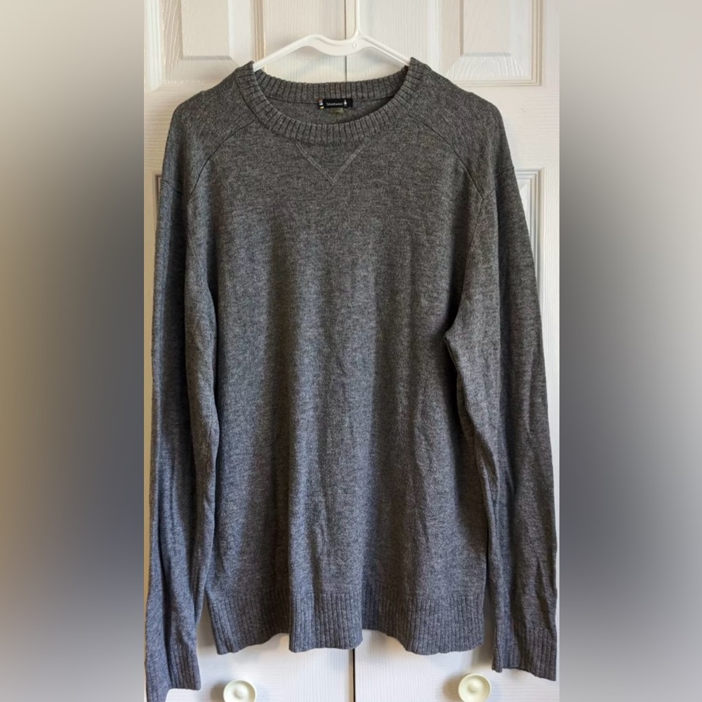 Excellent Men’s Smartwool gray crew neck sweater wool blend base layer L